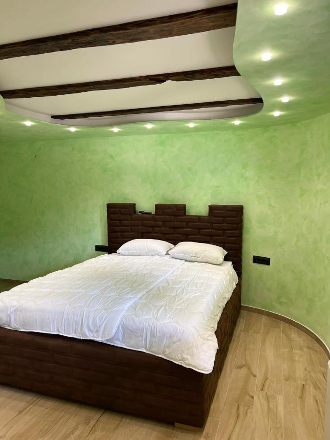 Pizzeria Actros Apartment